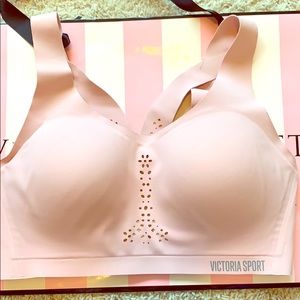 Victoria Sport bra angel max 32D